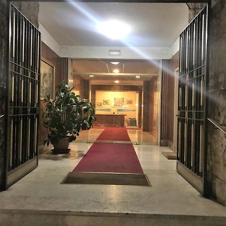 Saint Peter'S House Apartment Рим Екстериор снимка